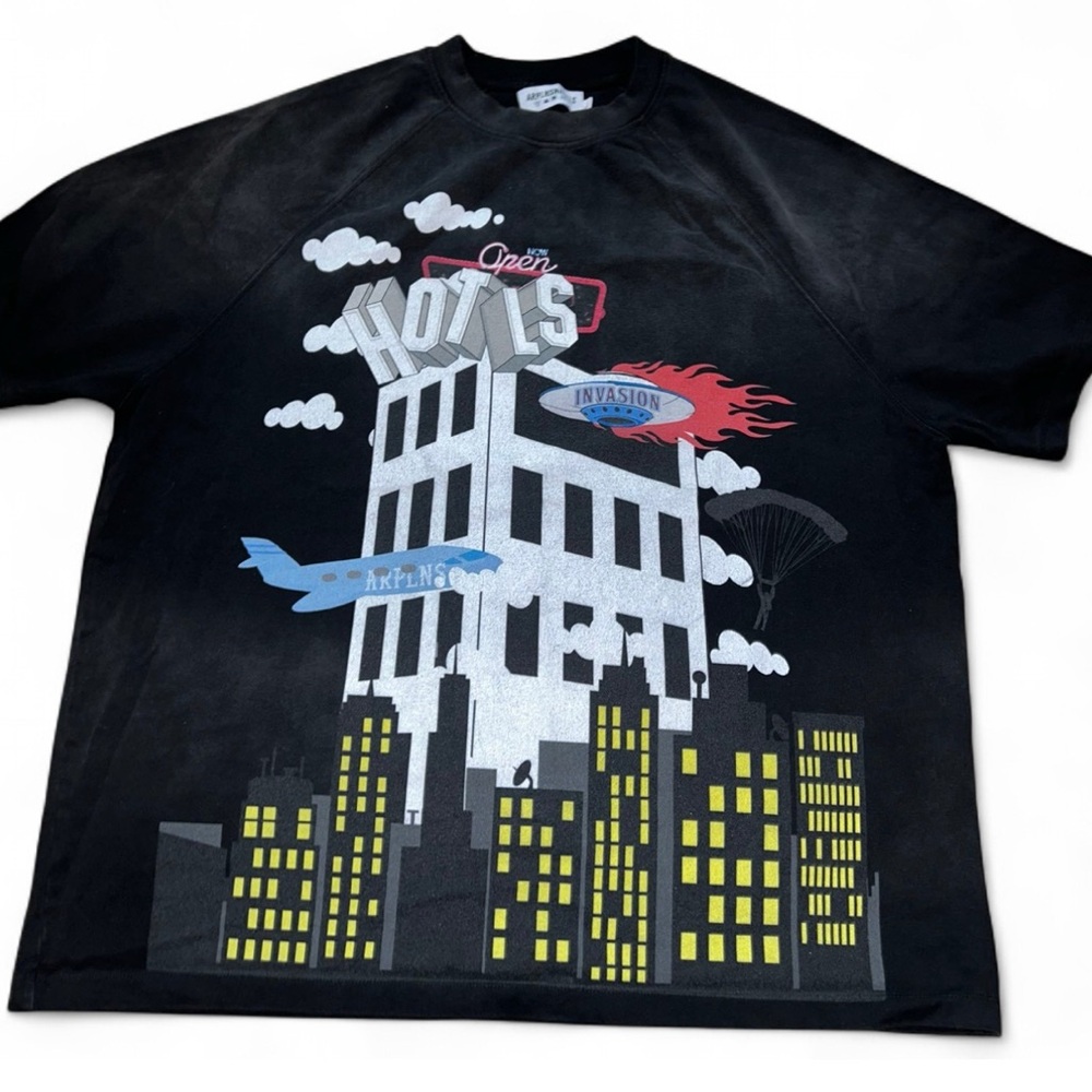 Arplnsnhotls shirt